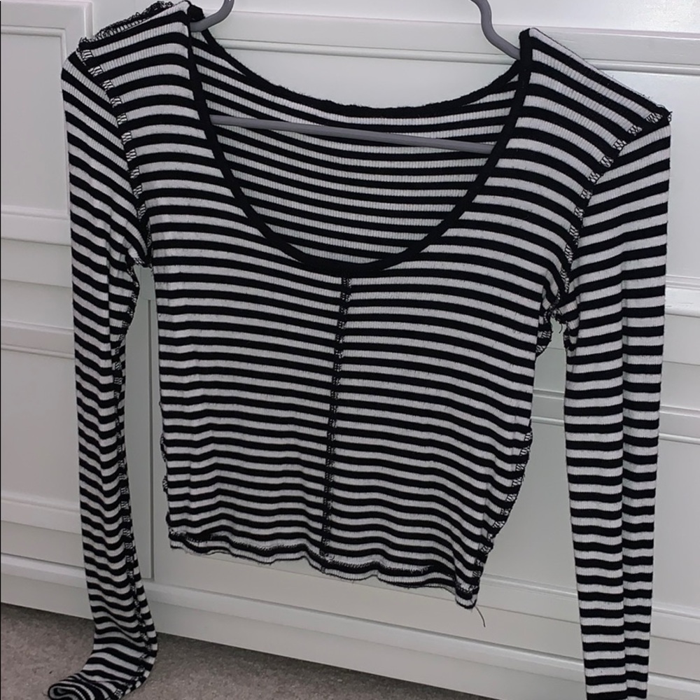 Long sleeve striped shirt